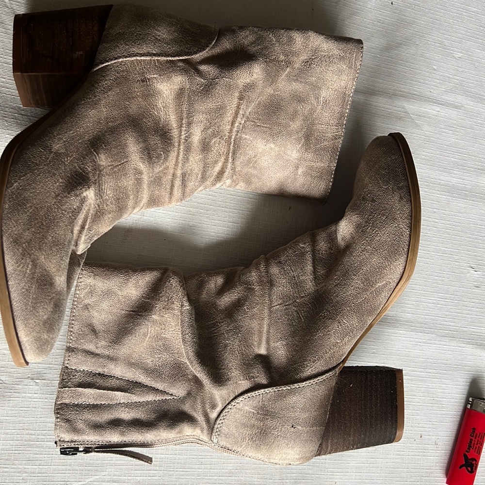 Shorty Boots